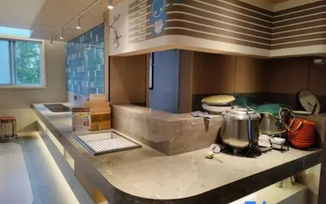 Home Inn·Neo (Zhoukou Jiaotong Road Wuyi Square Branch)