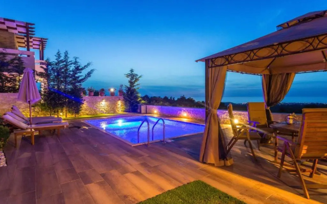 Family villa, Fantastic views, Private pool, Free laptop 2