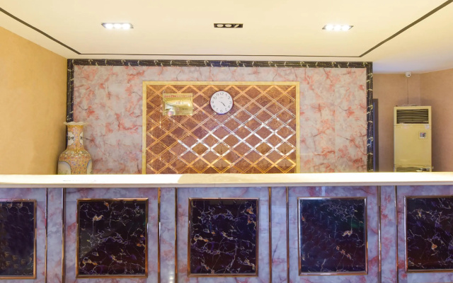 OYO Chunsen Theme Hotel