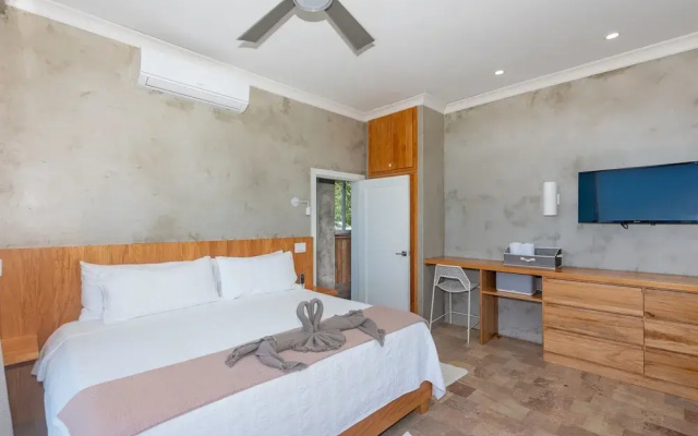 Todo Es Posible 4 Bedroom Home
