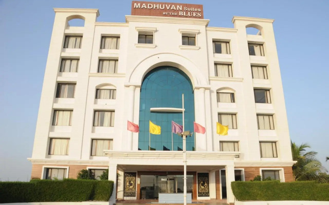 Daksh The Madhuvan Suites Dwarka
