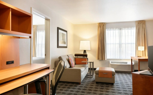 TownePlace Suites Gaithersburg by Marriott