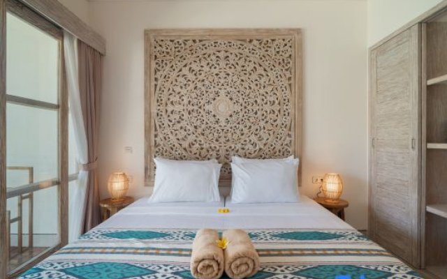 1BR Villa Izia Cozy Tropical Retreat with Pool