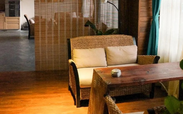 Lijiang Sadhu Inn