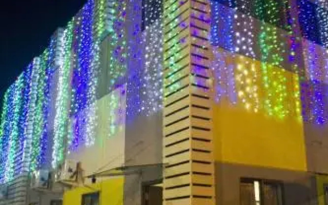 Hotel Vrindavan Palace