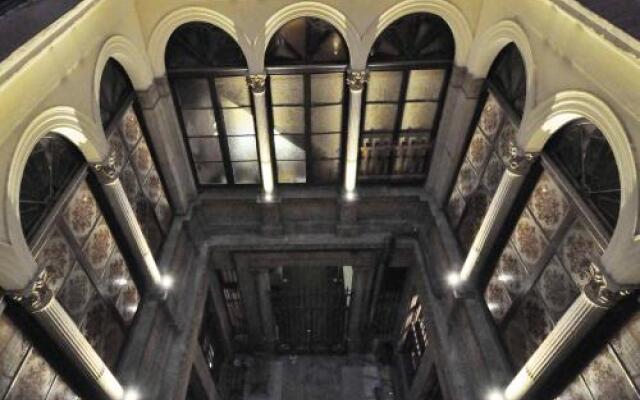 Отель Guesthouse Barcelona Gotic Барселона вид на фасад