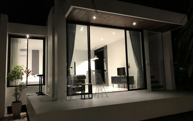 Lennon Maison