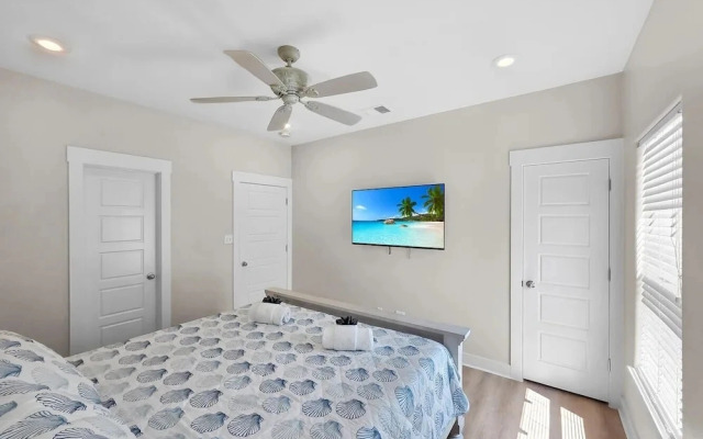 Blue Anchor 5 Bedroom Home