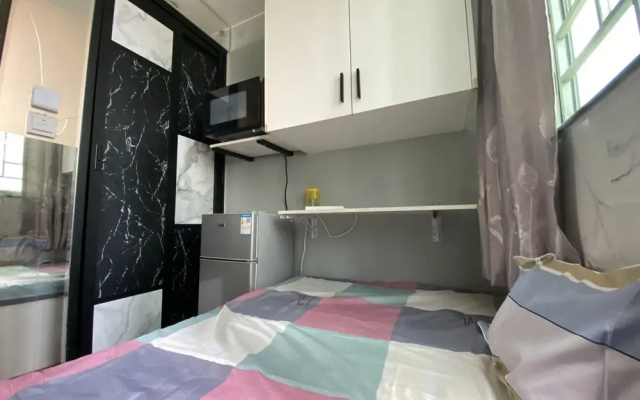Sleep Cubee Hostel
