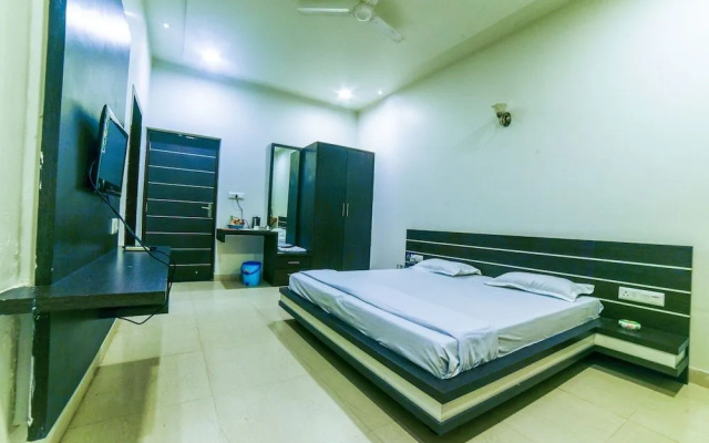 Hotel Teja Garden