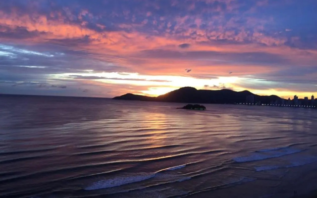 Apartamento frente mar
