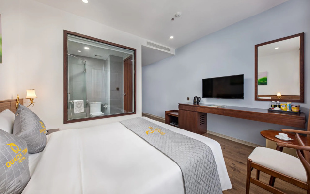Diamond Beach Hotel