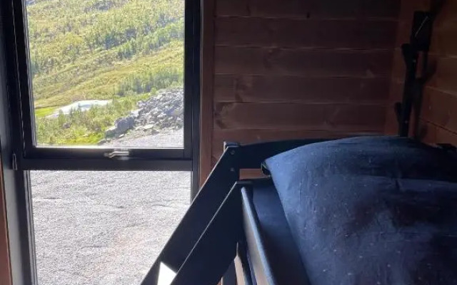 Cabin at the top of Hodlekve. Ski in/ski out.