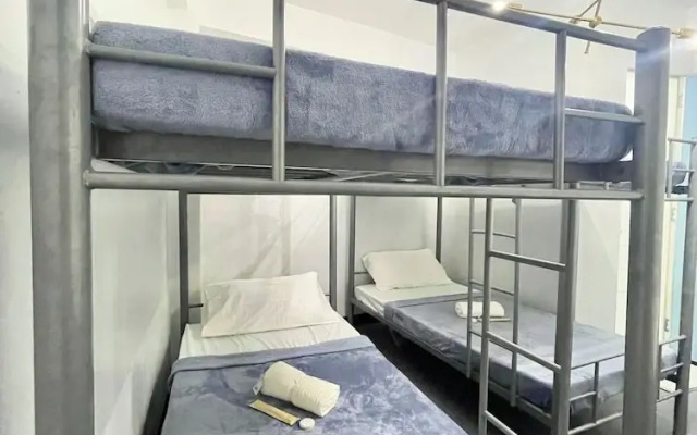 Double One Coliving and Coworking Hostel