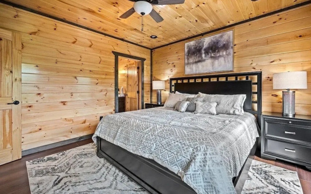 Moonlight Ridge 2 Bedroom Cabin