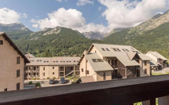 Appartement Le Monêtier-les-Bains, 5 pièces, 10 personnes - FR-1-330F-170