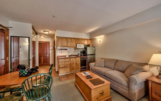 Hearthstone Lodge