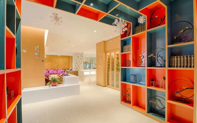 Ramada Encore Lingbao
