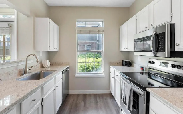 Landing Furnished Apartments near YSM