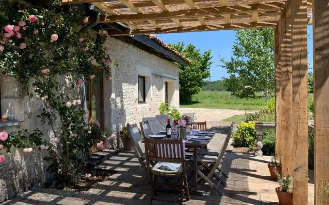 Chez Sarrazin