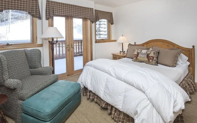 Meadows Townhome