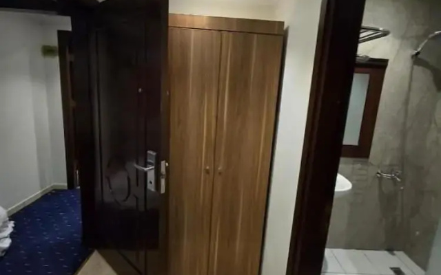 Maysan AL Multaqa Hotel