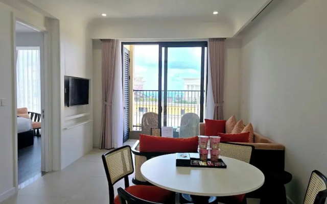 Azure Premium Apartments