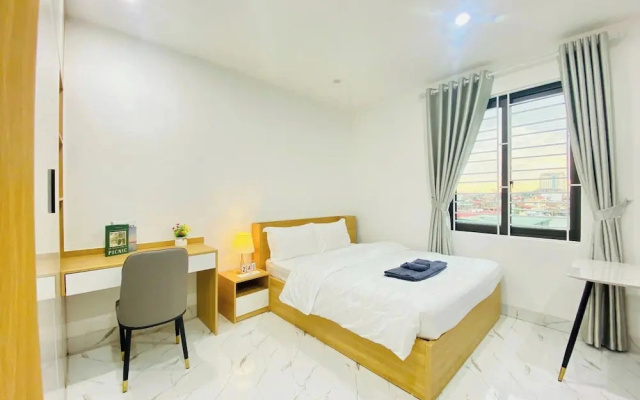 25 House 298 Ngoc Lam - Long Bien bridge
