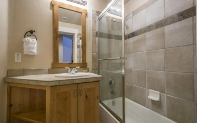 Town Point Condos by Lespri Property Management