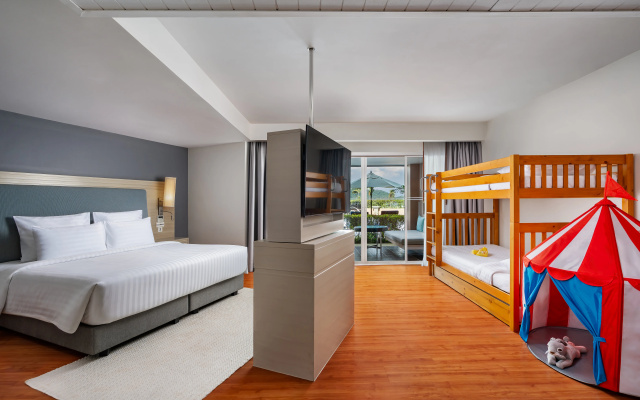Pullman Phuket Panwa Beach Resort