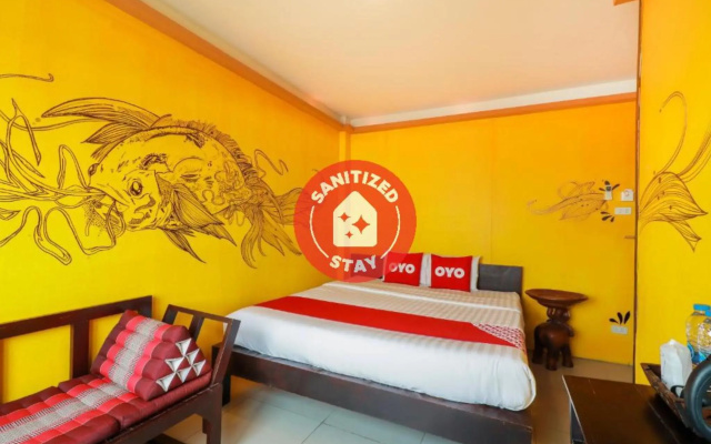 OYO 768 First Station Hotel