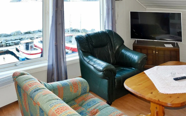 6 Person Holiday Home in Selje