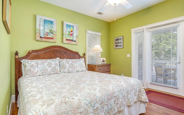 5 Oclock Somewhere by Tybee Vacation Rentals