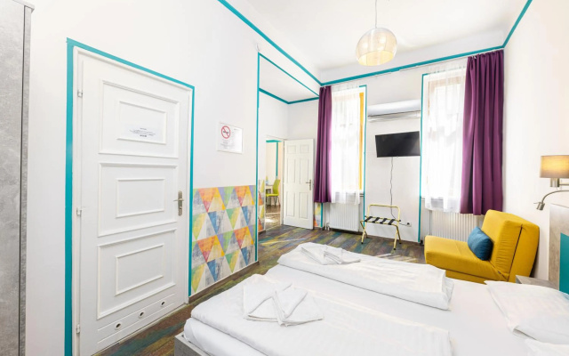 Amber Terrace Studio