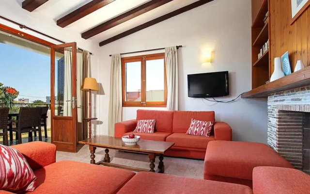 Villa - 4 Bedrooms with Pool and WiFi - 108746