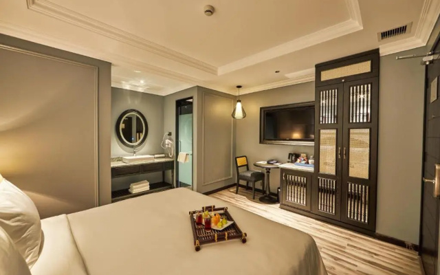 D’Melin Hotel & Restaurant