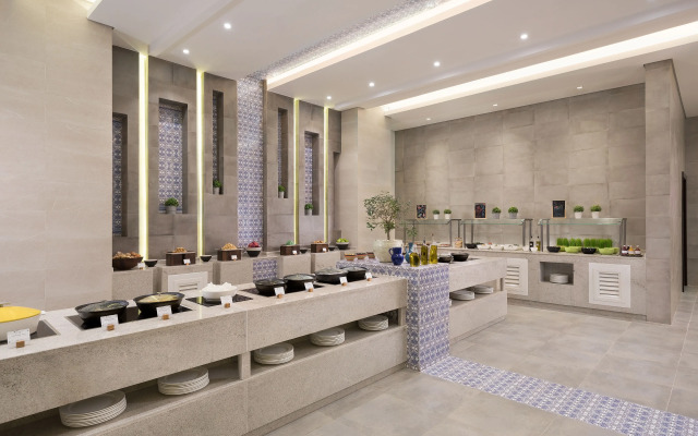 Отель Four Points by Sheraton Sharjah