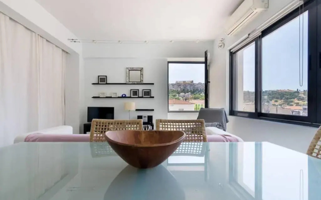 1bedroom house in the city center with great view