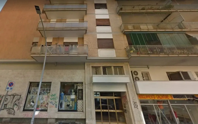 Robi's 1 Bed in Superb Location!