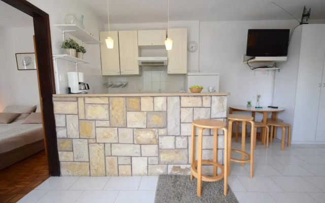 Apartment Buza
