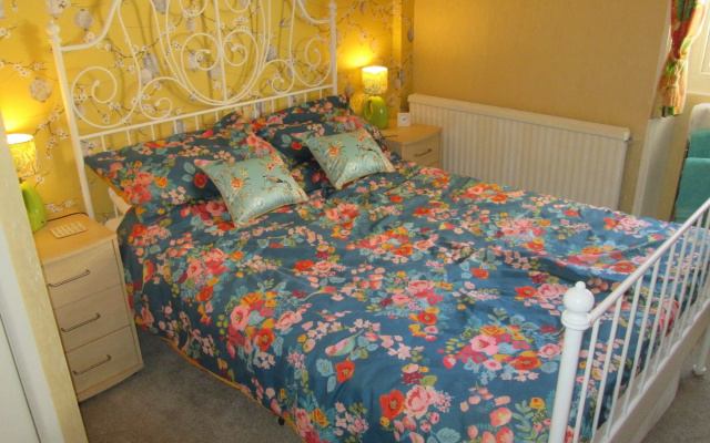 Lyndale Guest House