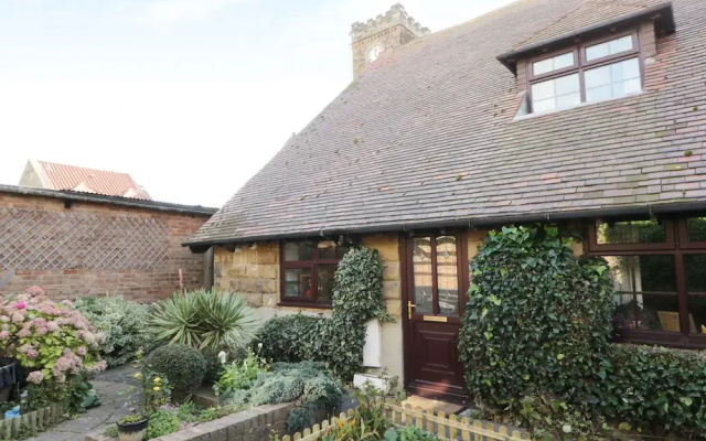 Glebe Hall Apartment