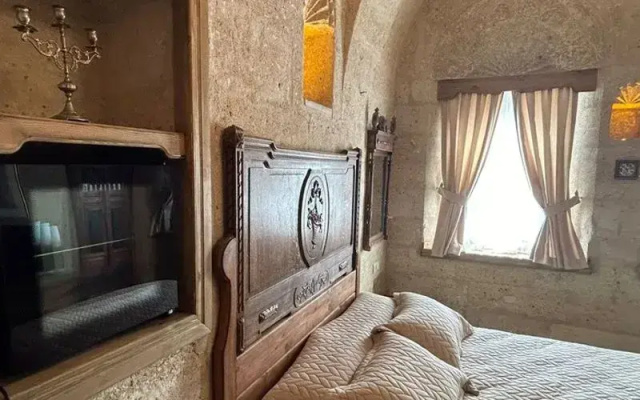 1860 Kadievi