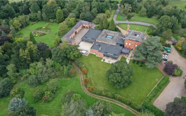 Winstanley House