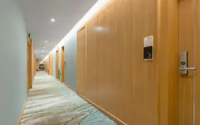 Galaxy International Hotel