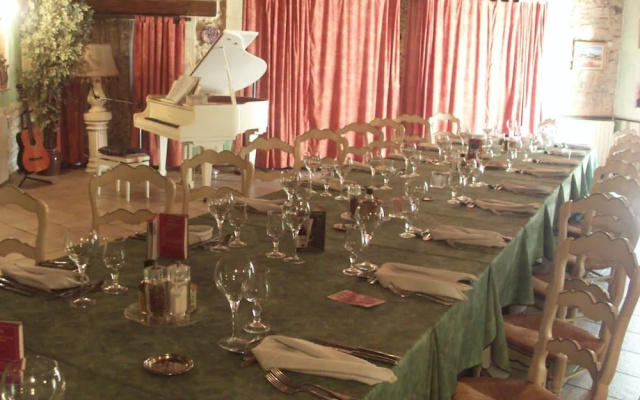 L'Auberge du Moulin de la Tave