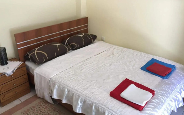 Anna Apartment in Kypseli