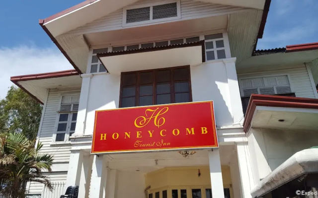 Honeycomb Tourist Inn