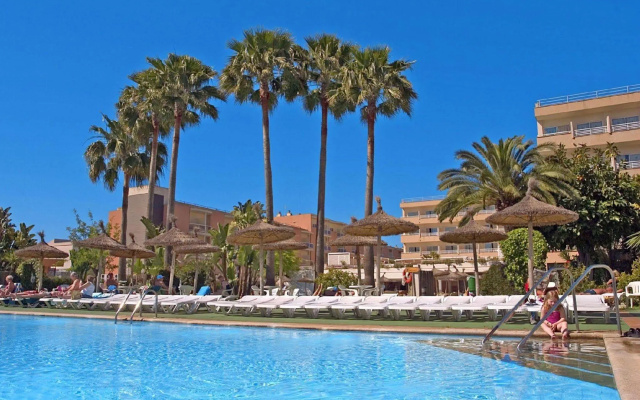 Globales Pionero Hotel