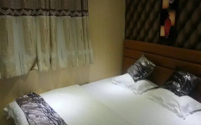 Shree Krishna Hotel and Resort